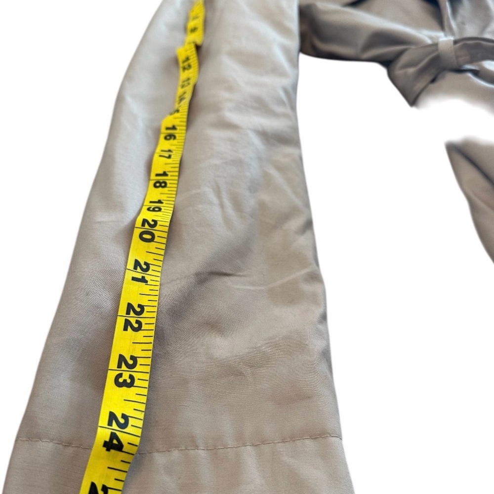 Via Spiga Tan Belted Double-Breasted Trench Coat Pleated Womens M - Picture 6 of 11